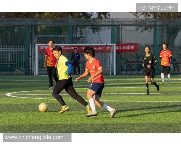 阿呆足球：从草根到职业的逆袭之路与热爱足球的初心